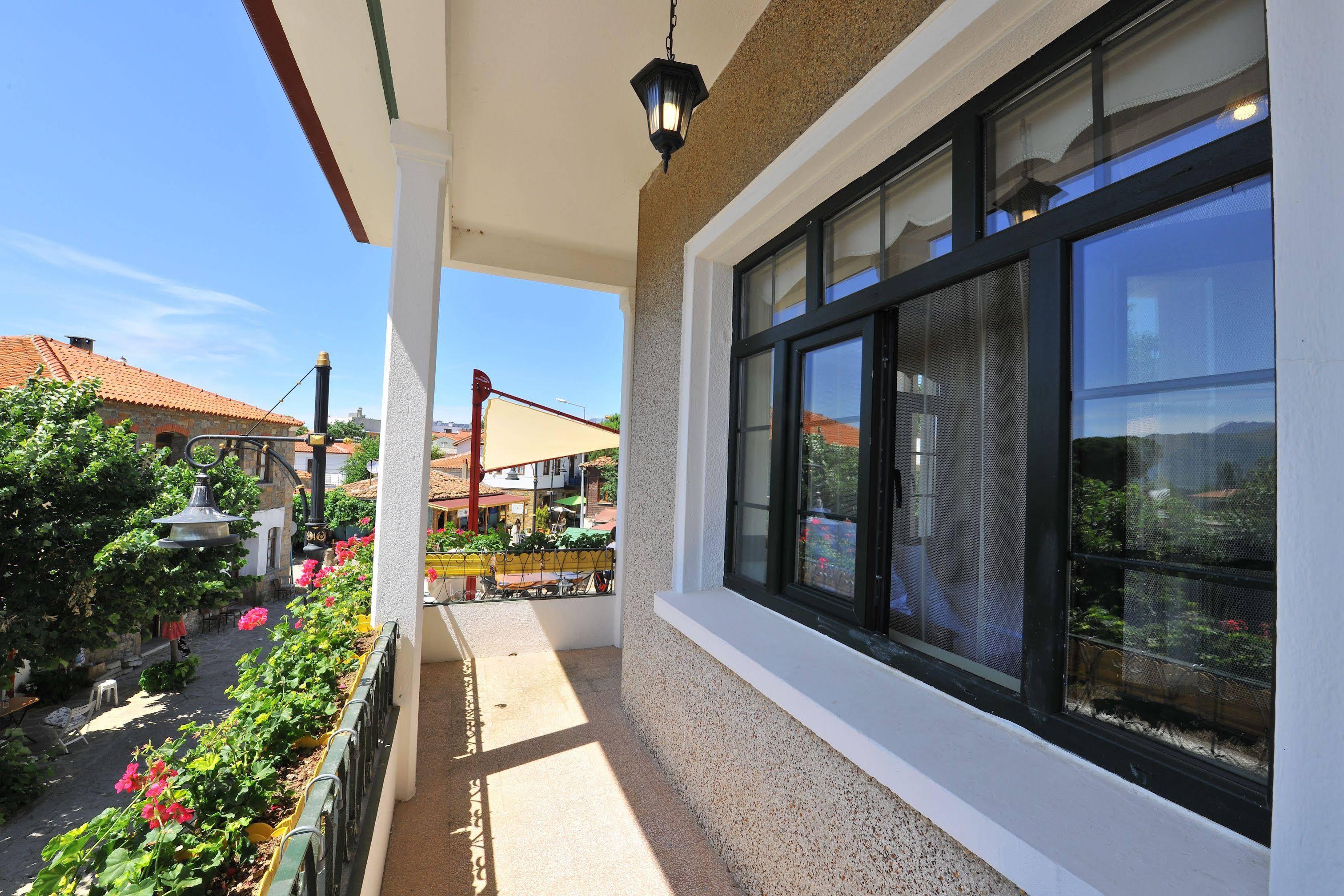 Petrino Goekceada Hotel&Kitchen İmroz Bagian luar foto